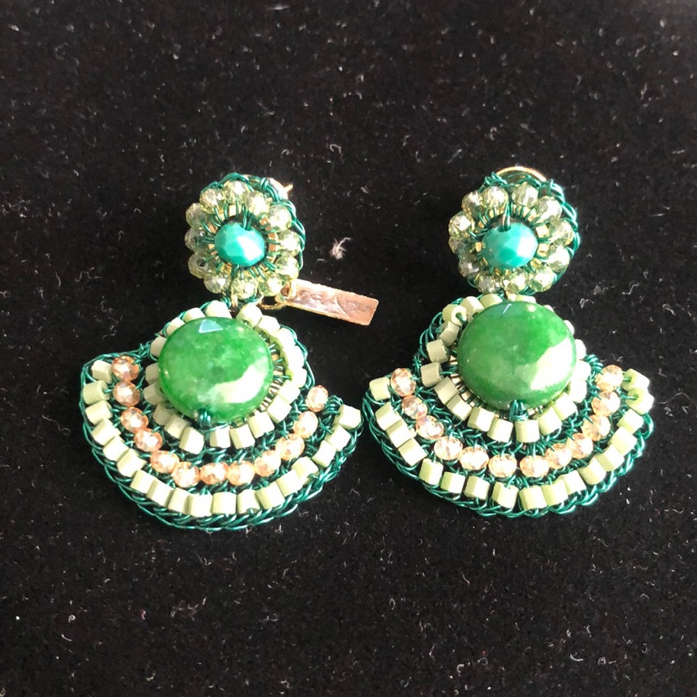 lavish earrings New